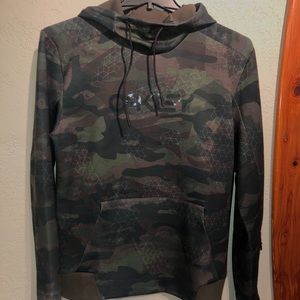 Oakley Tops - Women’s oakley camouflage hoodie Oakley Tops - Women’s oakley camouflage hoodie